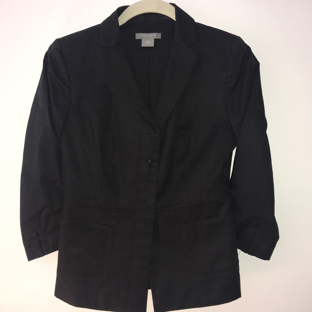 Ann Taylor Lightweight Blazer